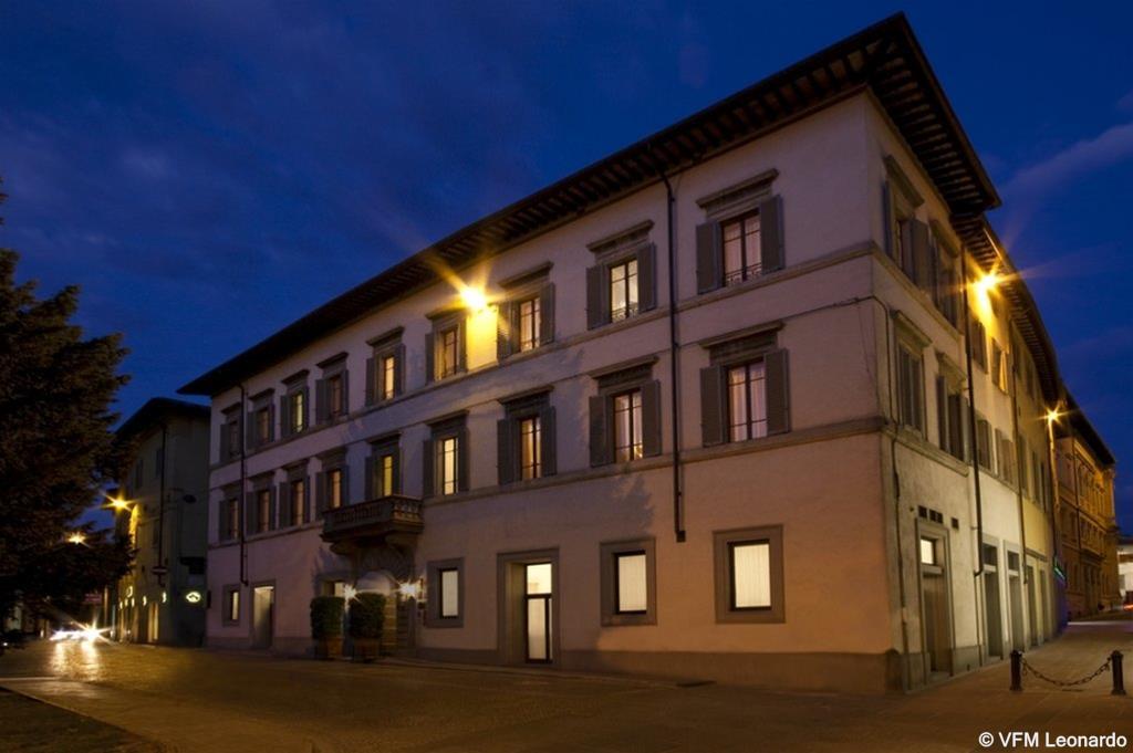 Hotel Tiferno 4*